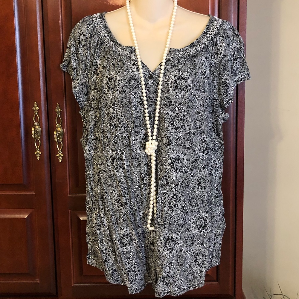 Faded Glory Plus Size Black & White Short-Sleeve Blouse XXL